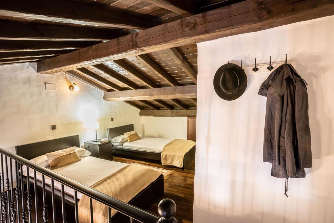 Versatil Apartamentos Zarza De Granadilla Exteriér fotografie