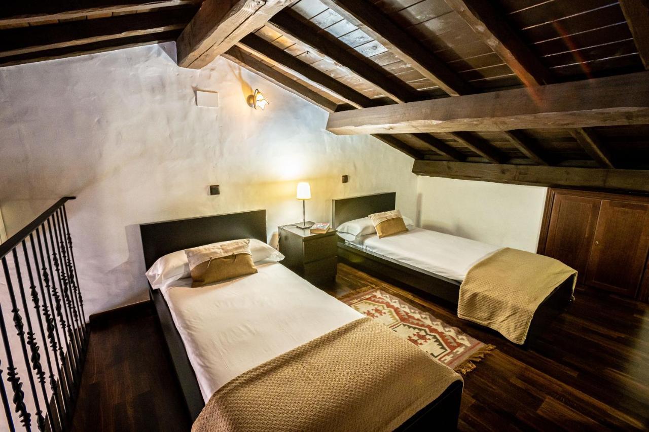 Versatil Apartamentos Zarza De Granadilla Exteriér fotografie